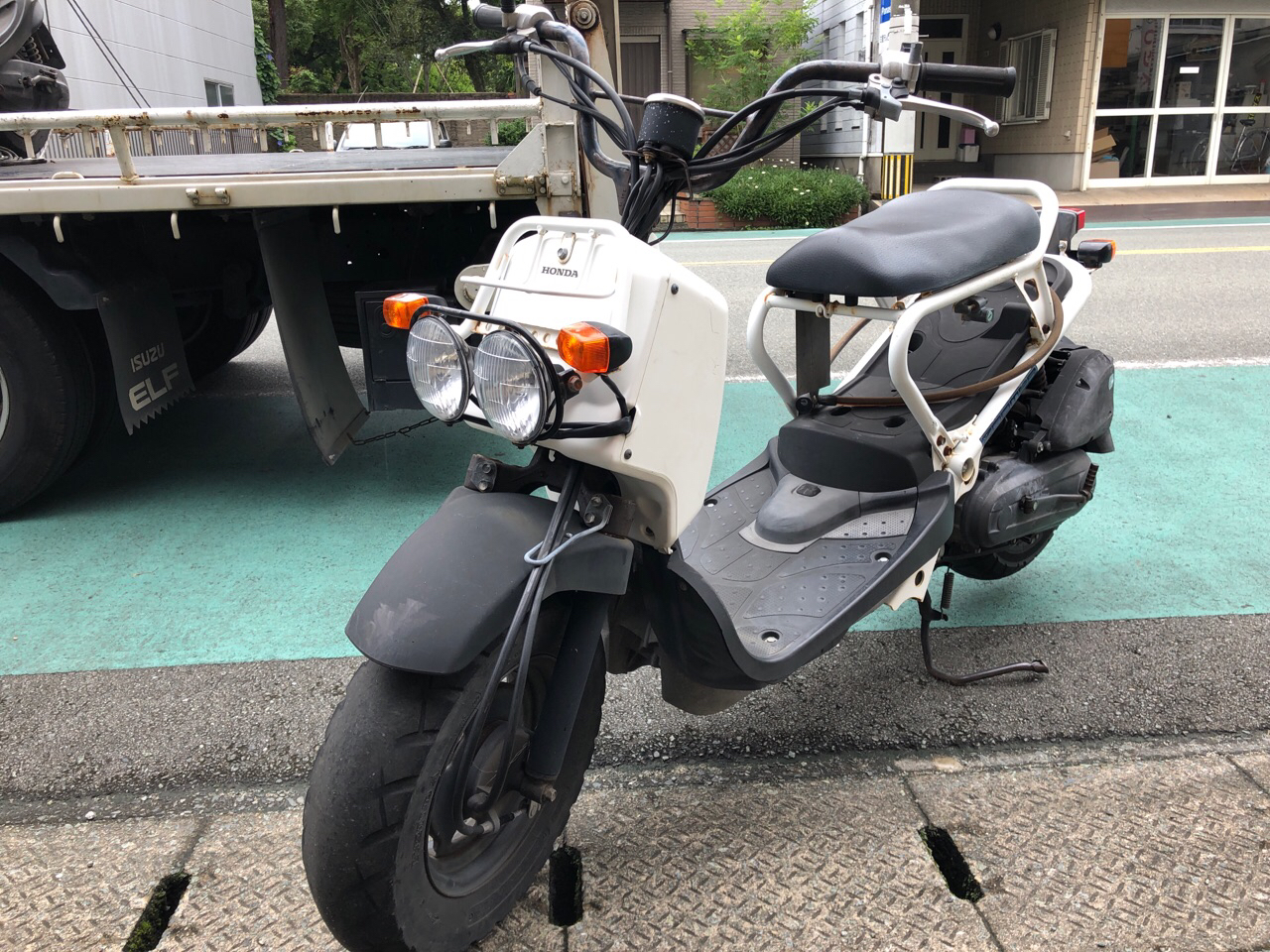 福岡県大牟田市三川町Sモータース様　原付50ccスクーター買取（ズーマー　AF58型）