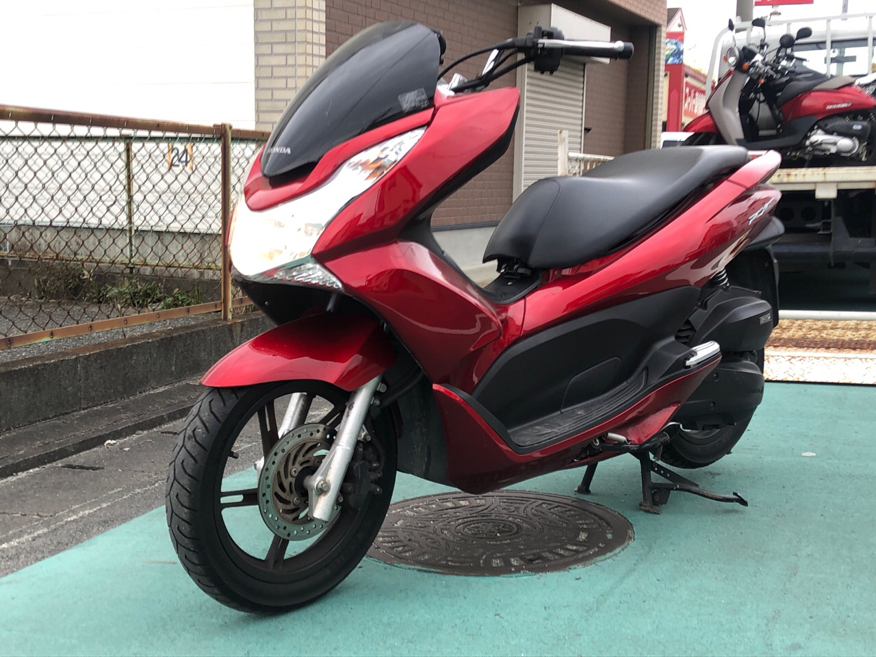 福岡県大牟田市三川町Y商会様　150ccスクーター買取（PCX150　KF12型）