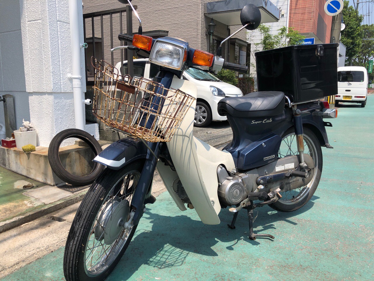 福岡県大牟田市三川町Sモータース様　90ccビジネスバイク（スーパーカブ90カスタム　HA02型）