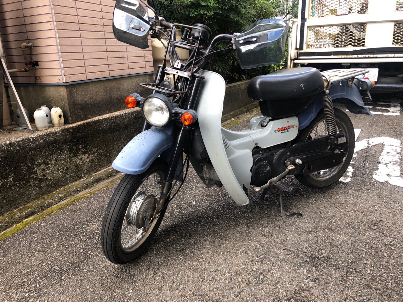 宮崎県宮崎市錦町Tモータース　原付50ccビジネスバイク（バーディ50　BA42A型）