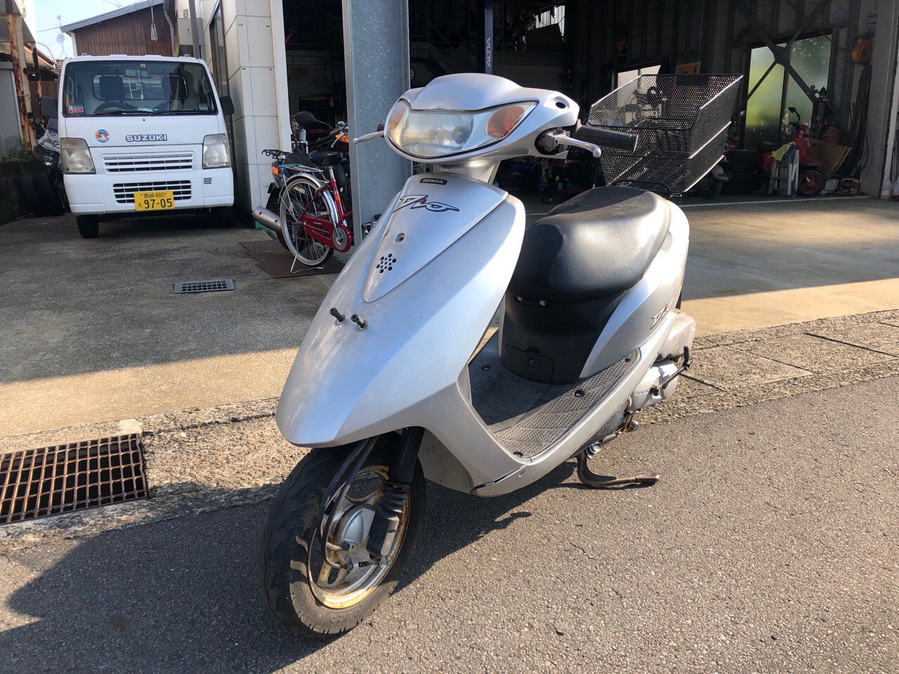 宮崎県東諸県郡国富町Tモータース様　原付50ccスクーター（ディオ　AF62型）