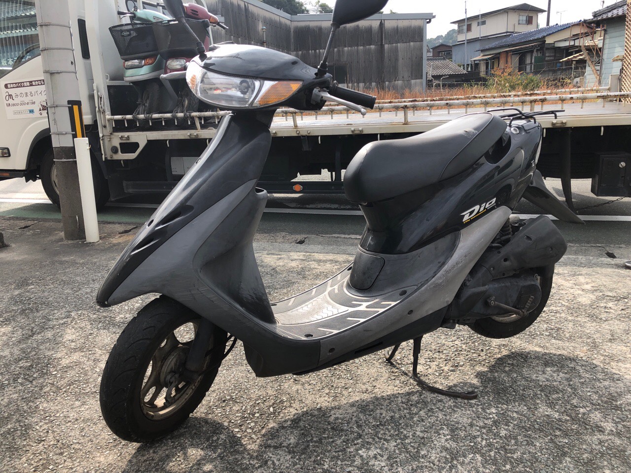 福岡県大牟田市歴木Kモータース様　原付50ccスクーター（ライブディオ　AF34型）