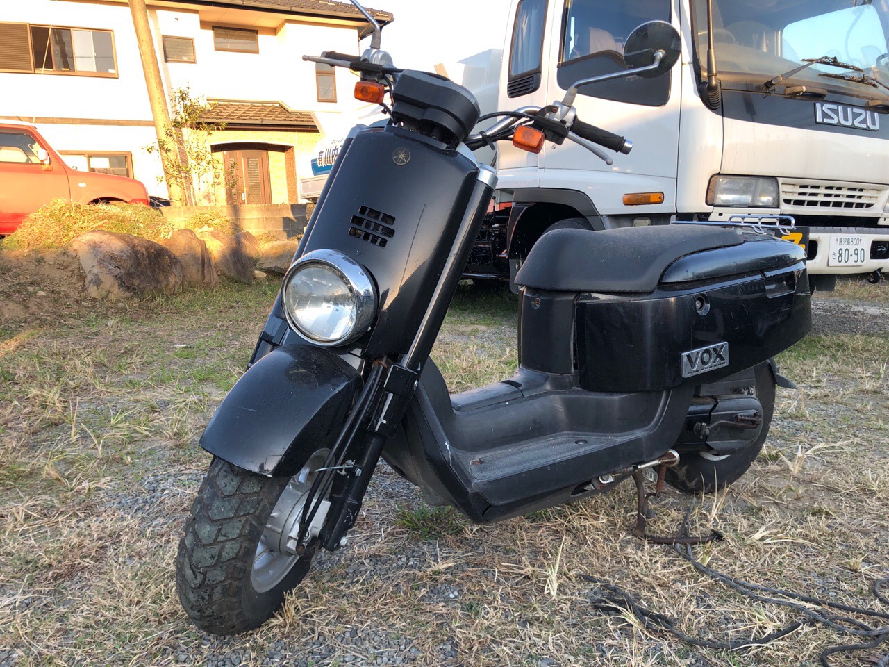 鹿児島県出水市高尾野町Sモータース様　原付50ccスクーター（VOX　SA31J型）
