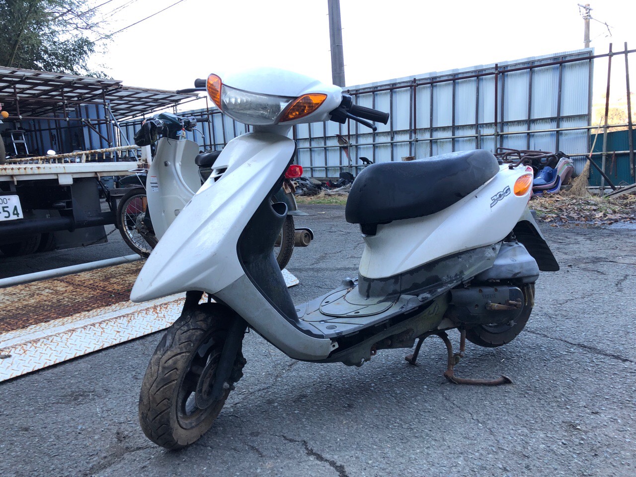 鹿児島県出水市緑町Sモータース様　原付50ccスクーター（ジョグ　SA39J型）