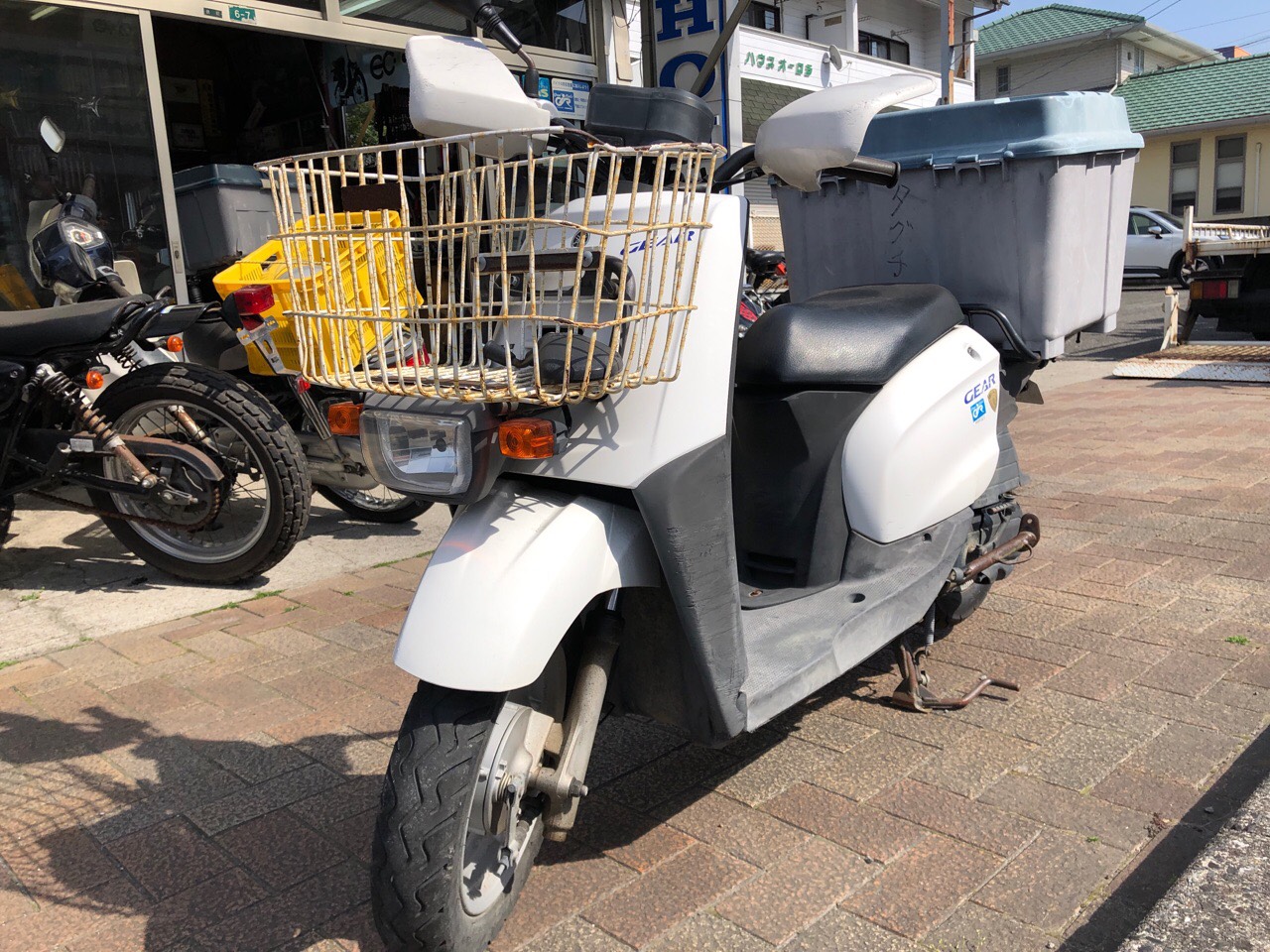 鹿児島県出水市バイクショップ様　原付50ccビジネススクーター（ギア　UA06J型）