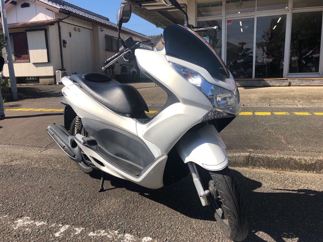 バイク買取　宮崎県宮崎市バイクショップ様（PCX 125 (JF28型）125ccスクーター）