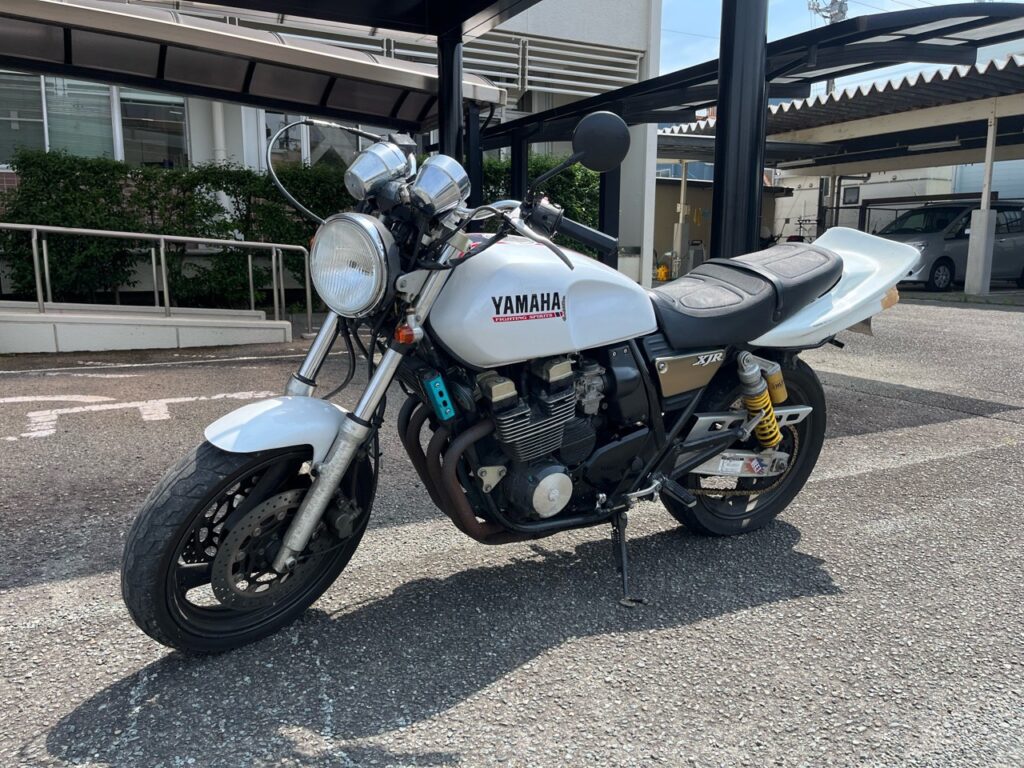 宇城市小川町新田出Y様　YAMAHA　XJR400改　4HM型