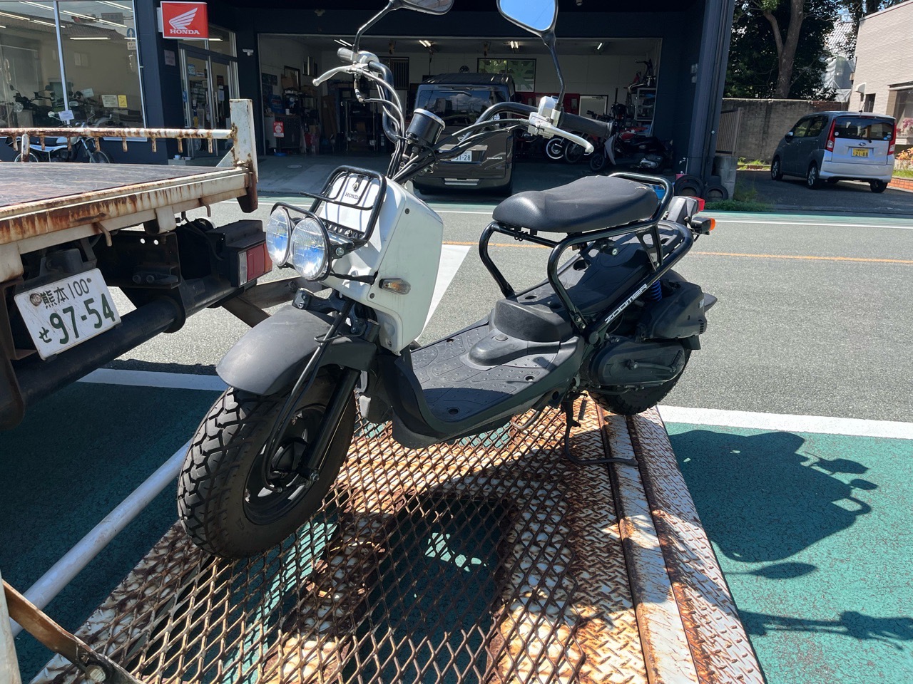 福岡県大牟田市バイクショップ様　HONDA　ズーマー50　AF58型