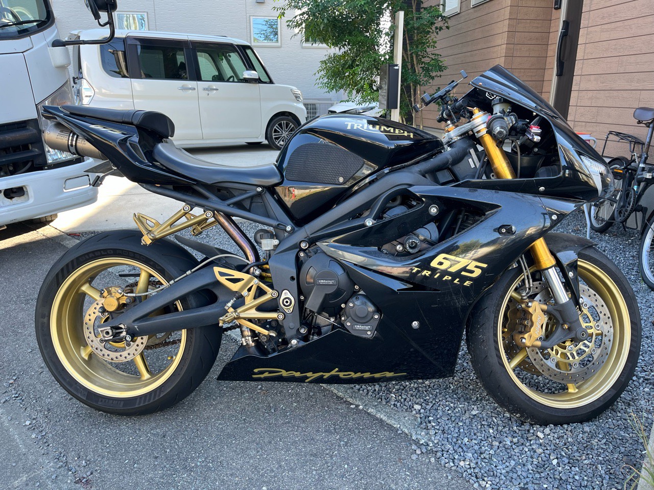 熊本市南区土河原町T様　トライアンフ　デイトナ675　即日お伺い